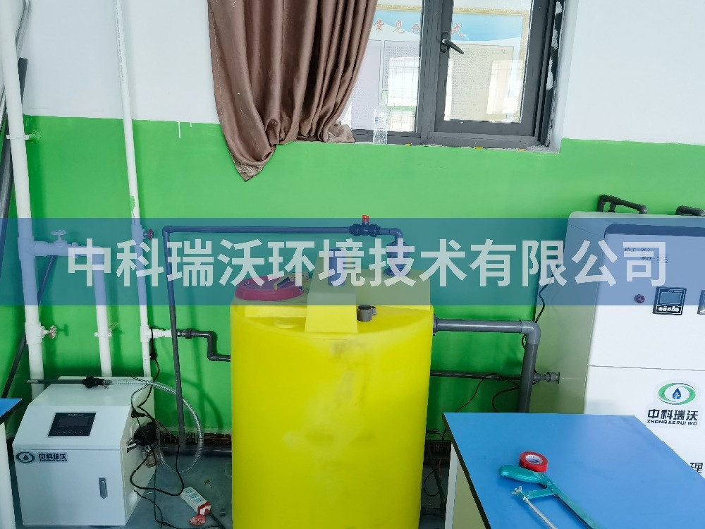 西藏定日縣第一初級中學草莓视频APP入口汙水處理設備
